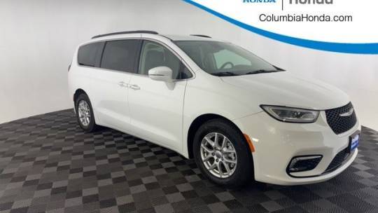 2022 Chrysler Pacifica Touring L — Minivan — 70,313 mi — Columbia, MO