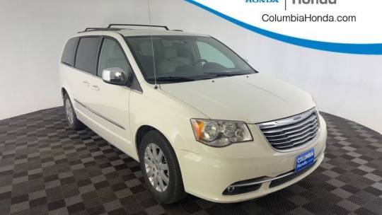 2011 Chrysler Town & Country Touring-L — Minivan — 99,845 mi — Columbia, MO