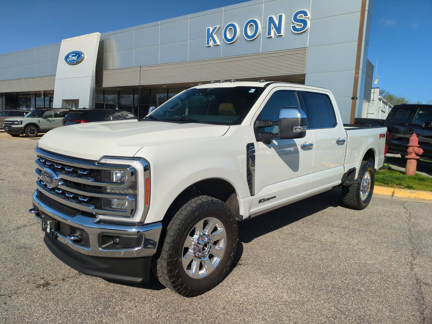 2023 Ford Super Duty F-350 LARIAT — Pickup Truck — 28,340 mi — Annapolis, MD