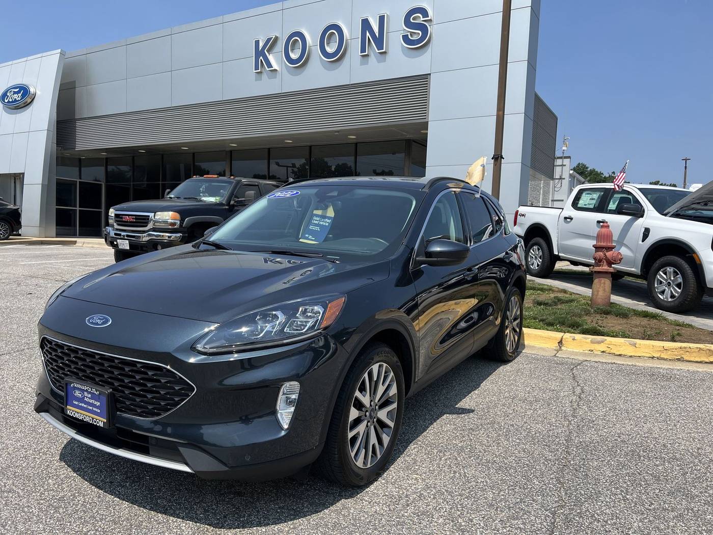 2022 Ford Escape Titanium — SUV — 22,403 mi — Annapolis, MD