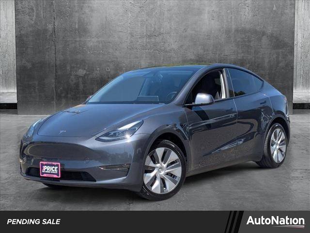 2024 Tesla Model Y Long Range — SUV — 19,383 mi — Valencia, CA