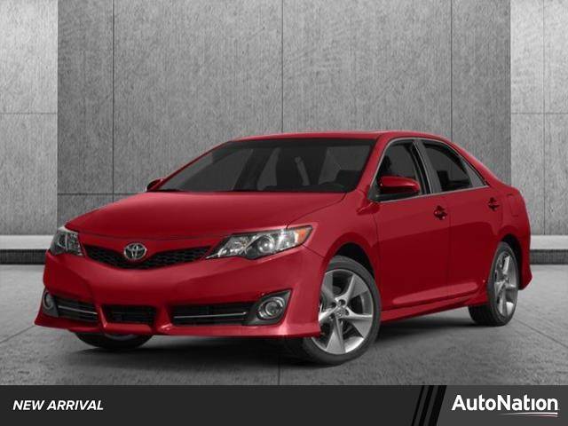 2014 Toyota Camry SE — Sedan — 104,045 mi — Valencia, CA