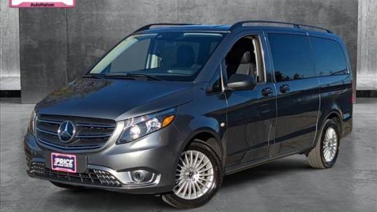 2022 Mercedes-Benz Metris Passenger Van Standard — Passenger Van — 4,052 mi — Valencia, CA