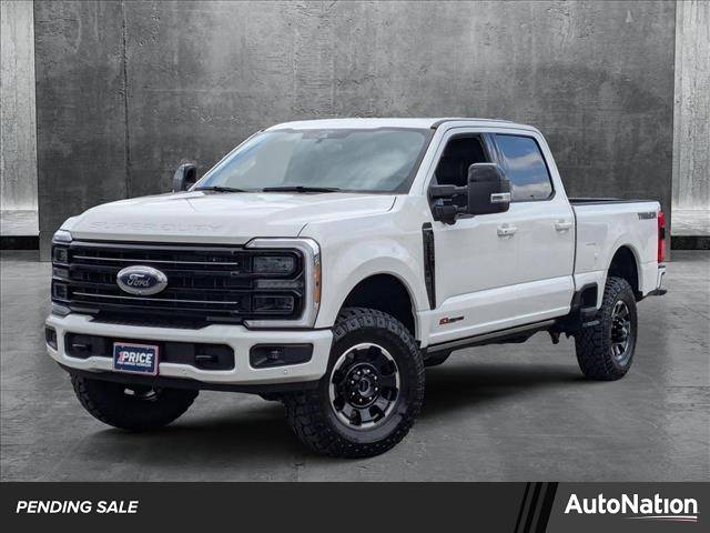 2025 Ford Super Duty F-250 Platinum — Pickup Truck — 295 mi — Valencia, CA