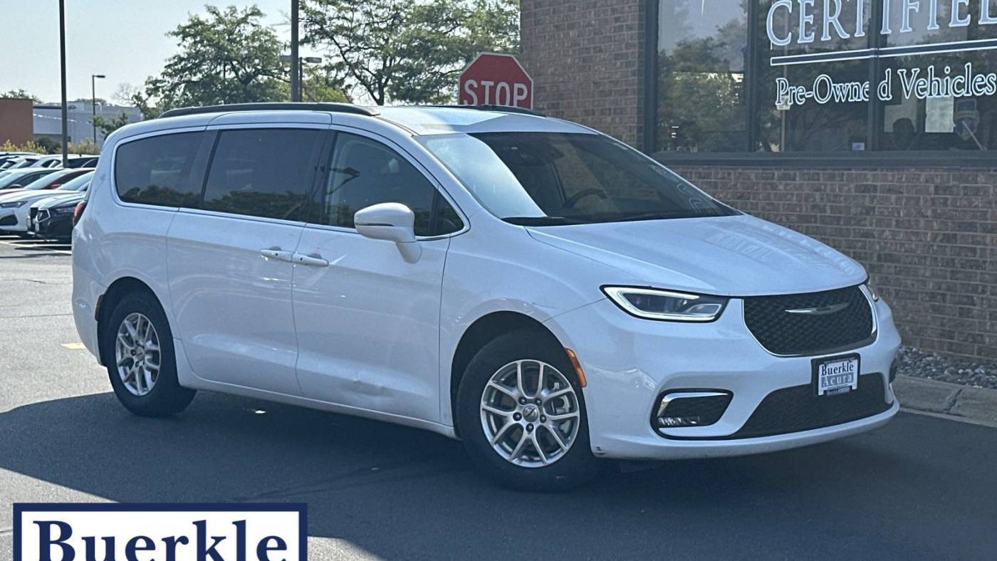 2022 Chrysler Pacifica Touring L — Minivan — 62,371 mi — Minneapolis, MN