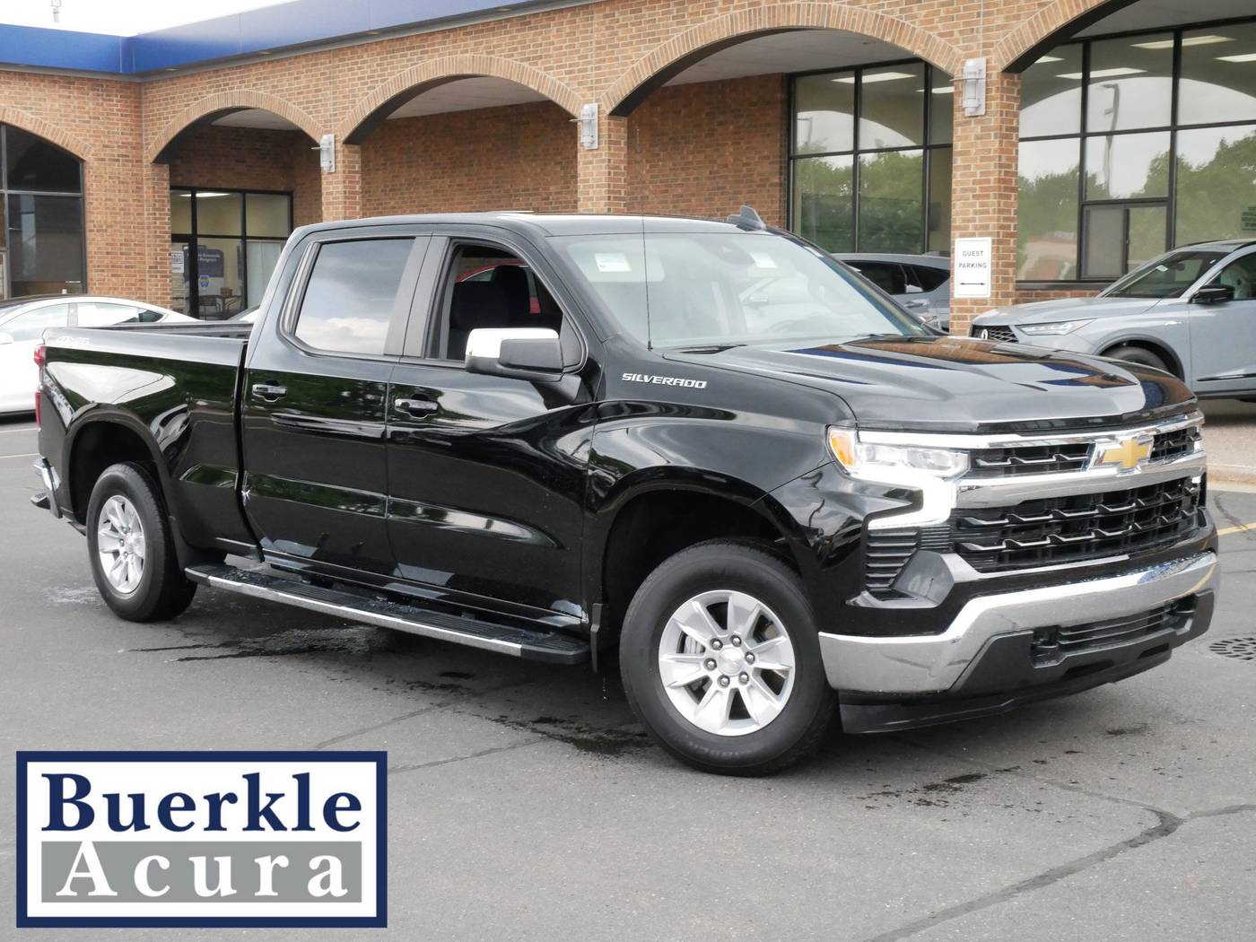 2024 Chevrolet Silverado 1500 LT — Pickup Truck — 23,879 mi — Minneapolis, MN