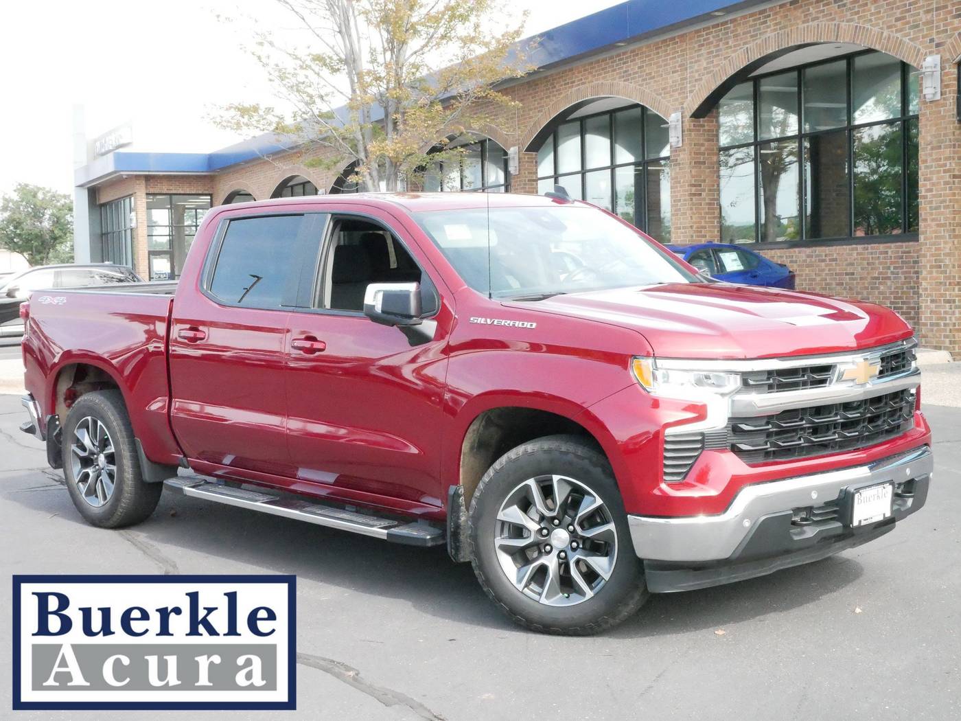 2024 Chevrolet Silverado 1500 LT — Pickup Truck — 23,430 mi — Minneapolis, MN