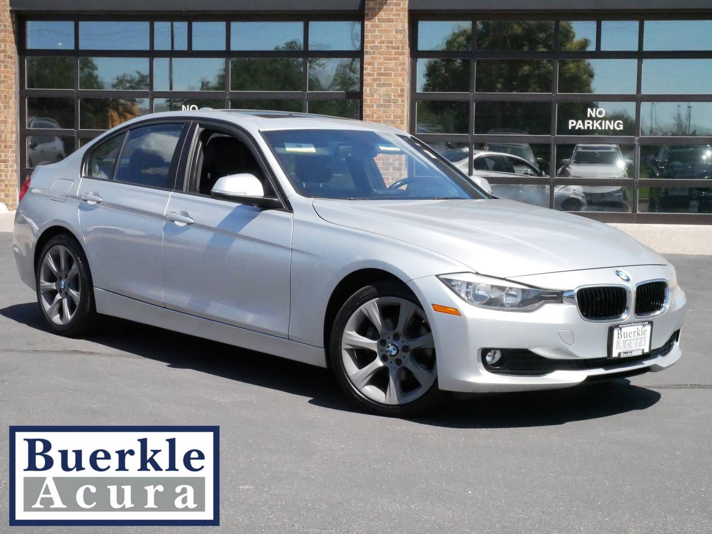 2014 BMW 3 Series 320i — Sedan — 121,420 mi — Minneapolis, MN