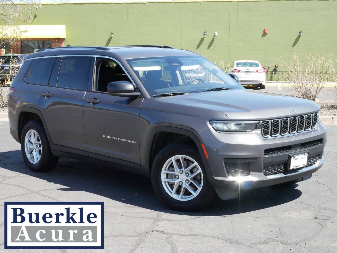 2023 Jeep Grand Cherokee Laredo — SUV — 53,011 mi — Minneapolis, MN