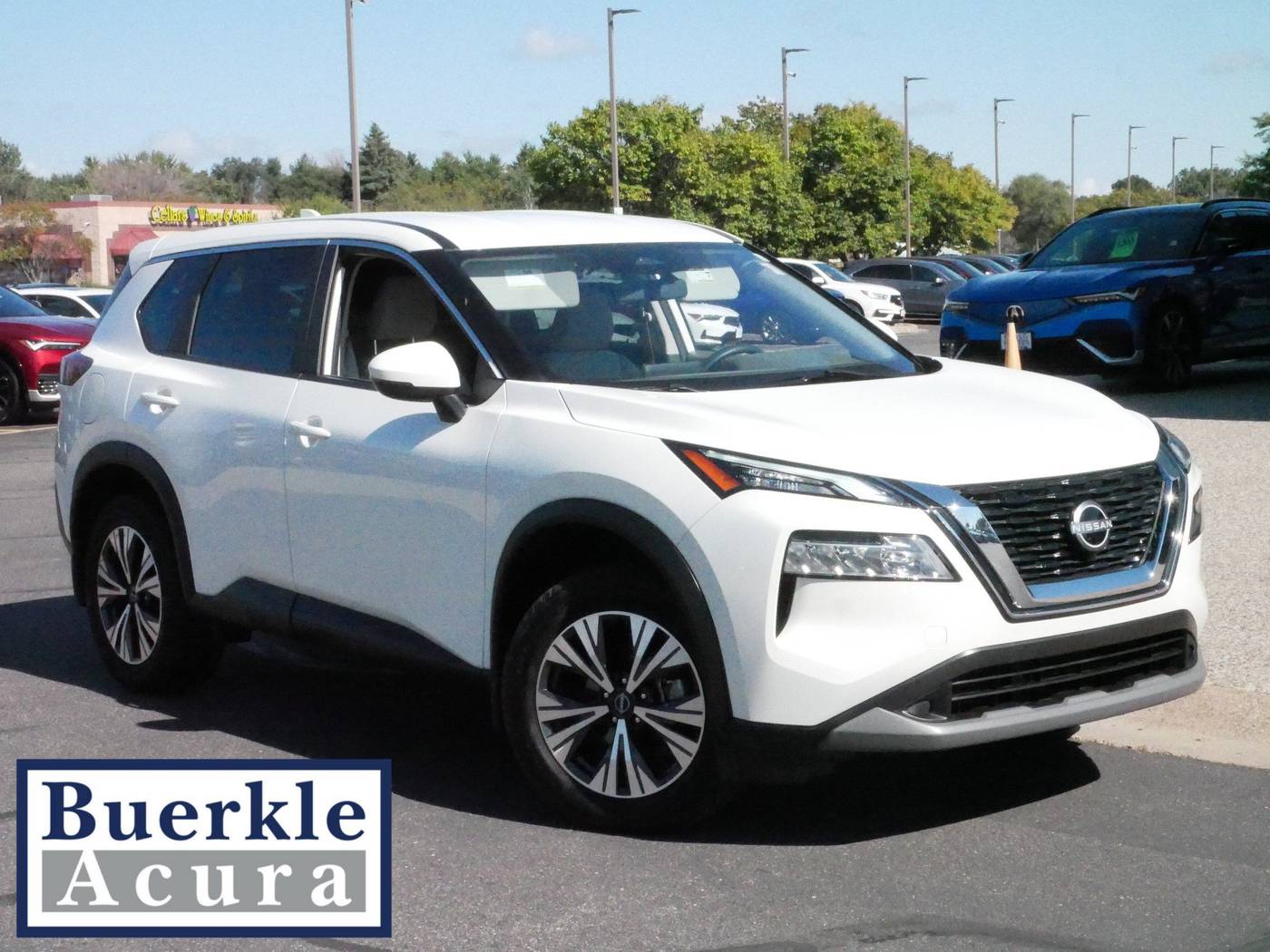 2023 Nissan Rogue SV — SUV — 31,637 mi — Minneapolis, MN