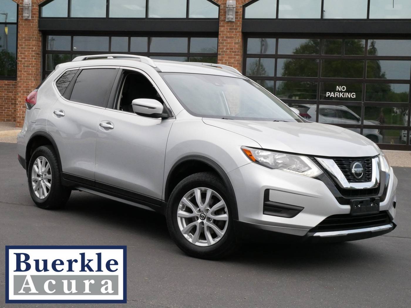 2020 Nissan Rogue SV — SUV — 61,670 mi — Minneapolis, MN