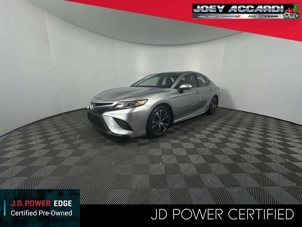 2020 Toyota Camry SE — Sedan — 73,584 mi — Pompano Beach, FL