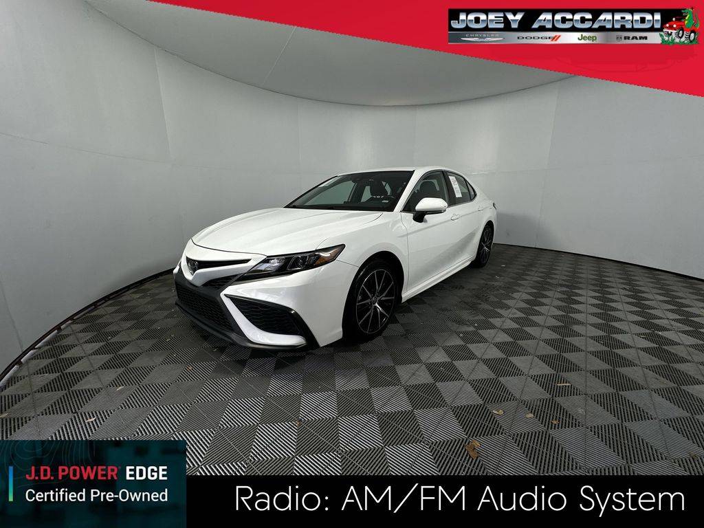 2022 Toyota Camry SE — Sedan — 59,198 mi — Pompano Beach, FL