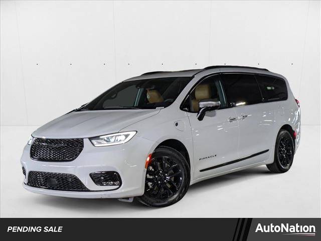 2023 Chrysler Pacifica Hybrid Pinnacle — Minivan — 19,293 mi — Buena Park, CA