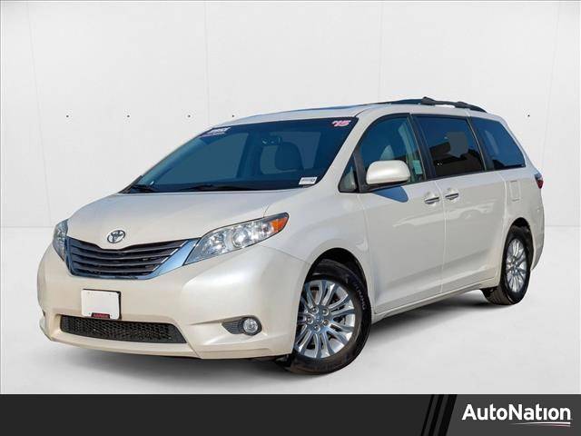 2015 Toyota Sienna XLE Premium — Minivan — 123,562 mi — Buena Park, CA