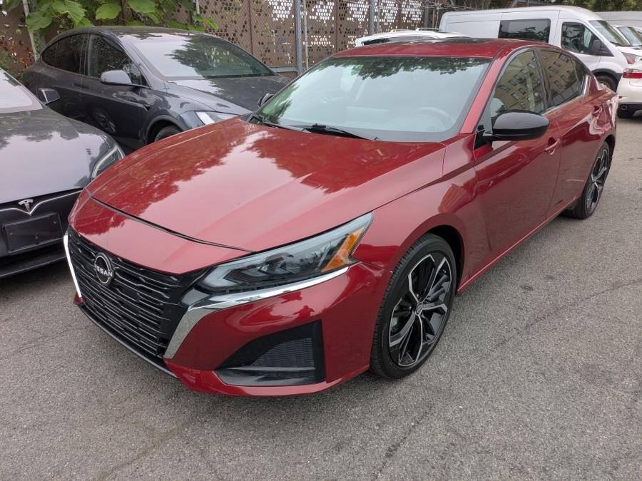 2024 Nissan Altima SR — Sedan — 6,248 mi — Long Island City, NY