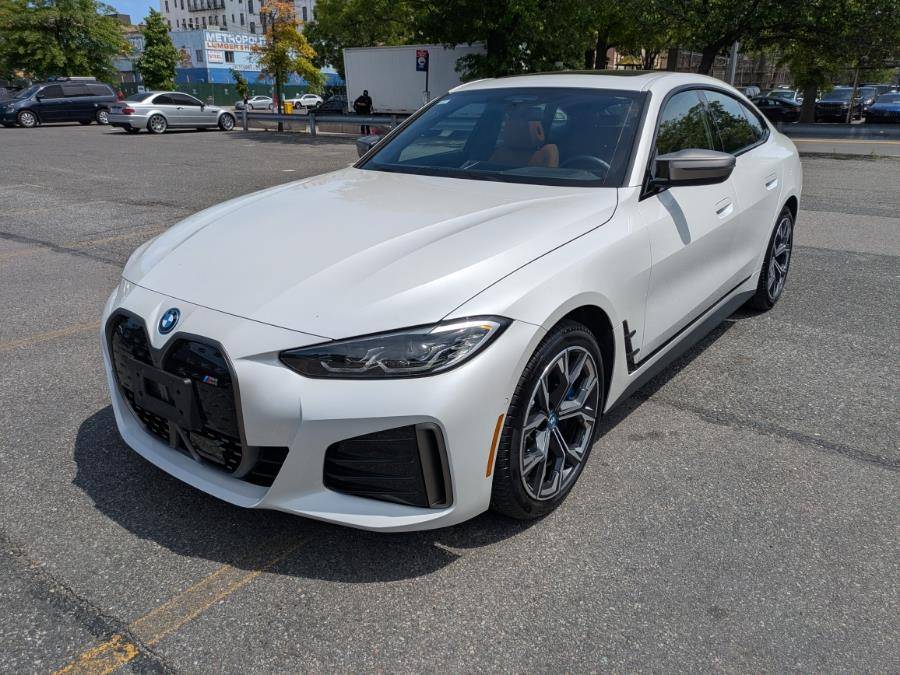 2024 BMW i4 M50 — Sedan — 5,115 mi — Long Island City, NY