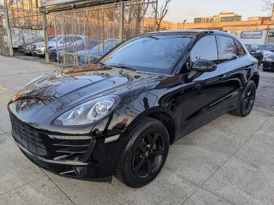 2018 Porsche Macan Standard — SUV — 47,456 mi — Long Island City, NY