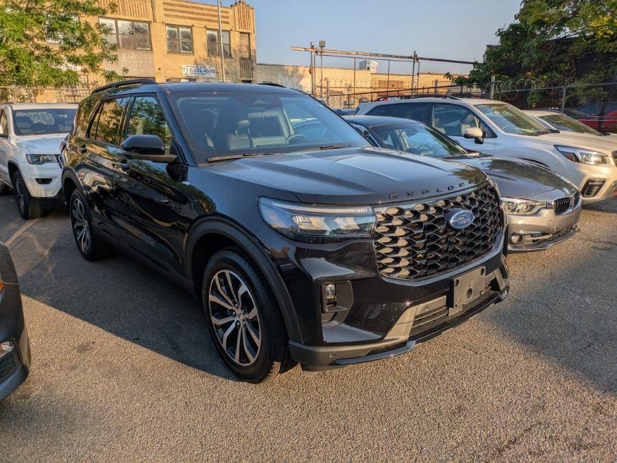 2025 Ford Explorer ST-Line — SUV — 2,486 mi — Long Island City, NY