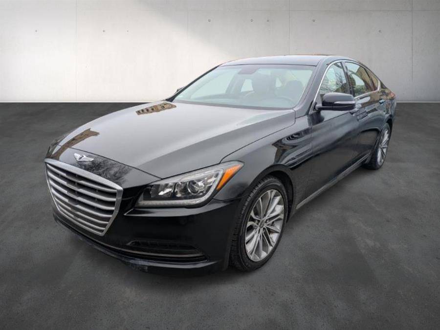 2015 Hyundai Genesis 3.8 — Sedan — 133,704 mi — Long Island City, NY