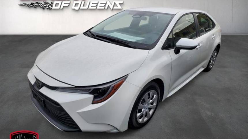 2024 Toyota Corolla LE — Sedan — 33,111 mi — Long Island City, NY