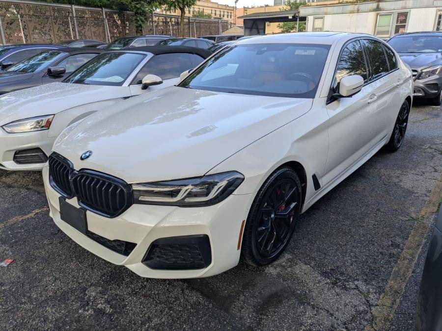 2023 BMW 5 Series 530i — Sedan — 25,693 mi — Long Island City, NY