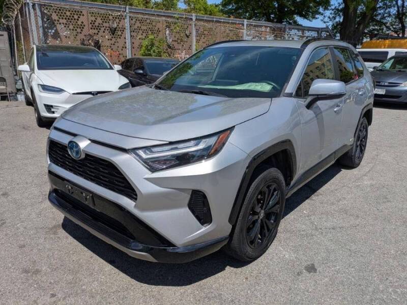 2022 Toyota RAV4 Hybrid SE — SUV — 49,202 mi — Long Island City, NY
