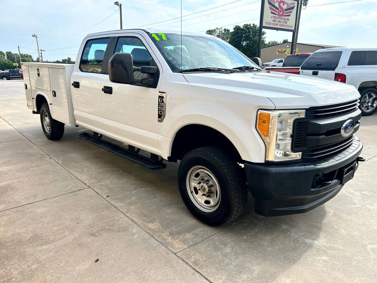 2017 Ford Super Duty F-350 XLT — Pickup Truck — 112,222 mi — Blanchard, OK