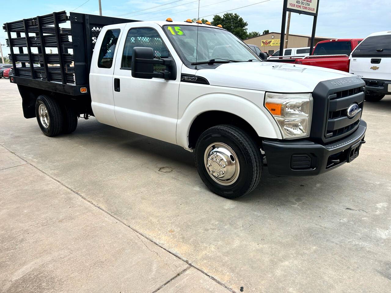2015 Ford Super Duty F-350 Chassis Cab Lariat — Chassis Cab Truck — 88,748 mi — Blanchard, OK