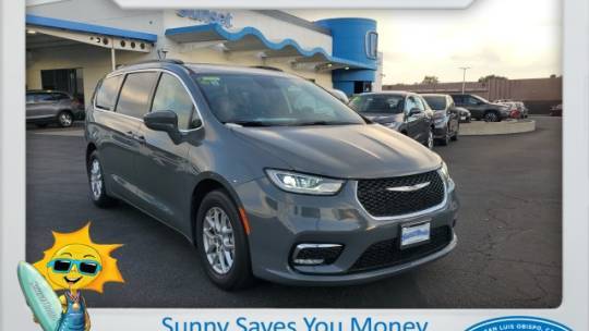 2022 Chrysler Pacifica Touring L — Minivan — 64,438 mi — San Luis Obispo, CA