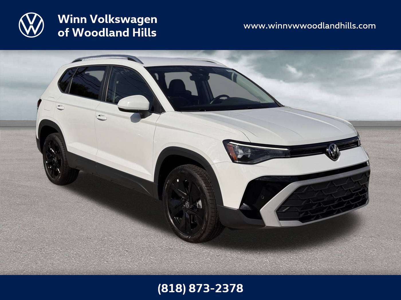 2025 Volkswagen Taos SE — SUV — 4,452 mi — Woodland Hills, CA