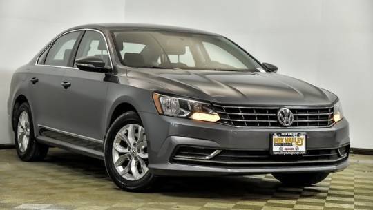 2016 Volkswagen Passat 1.8T S — Sedan — 129,457 mi — St Charles, IL