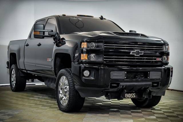 2017 Chevrolet Silverado 2500HD LTZ — Pickup Truck — 114,485 mi — St Charles, IL