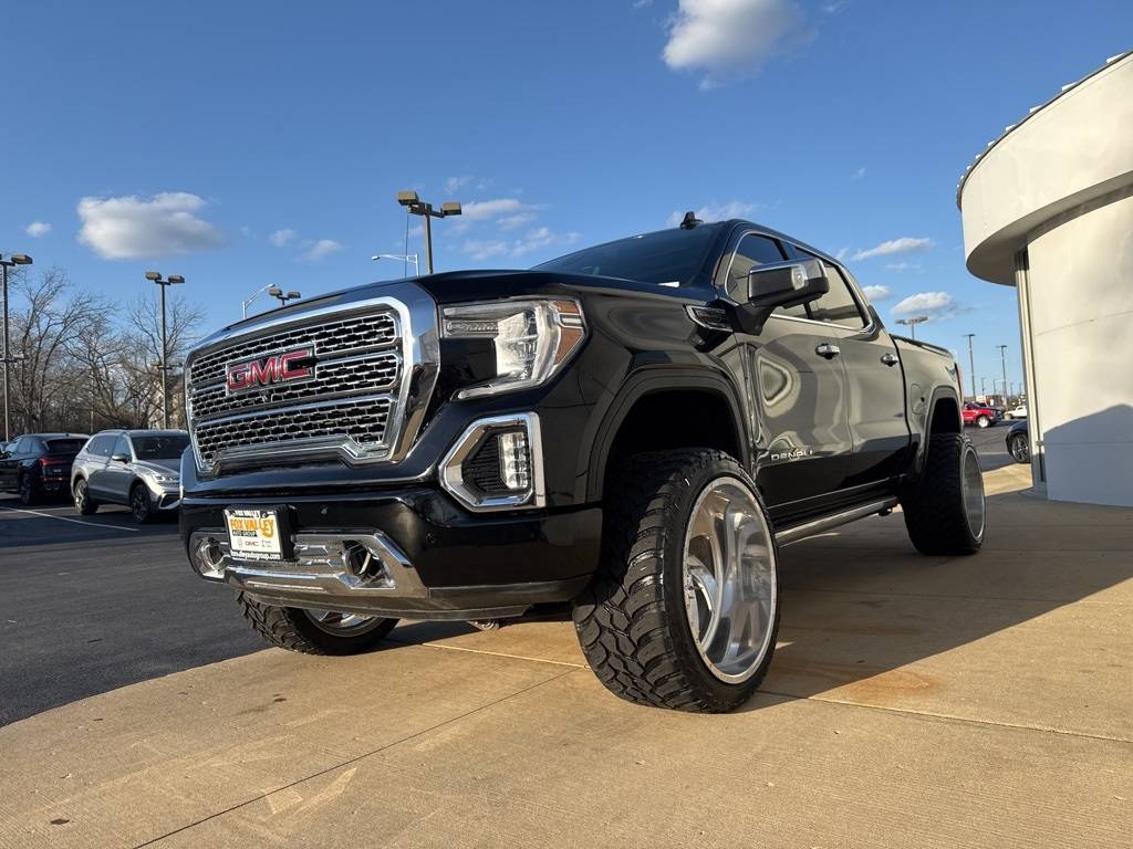 2019 GMC Sierra 1500 Denali — Pickup Truck — 69,669 mi — St Charles, IL