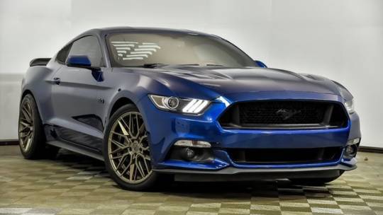 2017 Ford Mustang GT Premium — Coupe — 31,067 mi — St Charles, IL