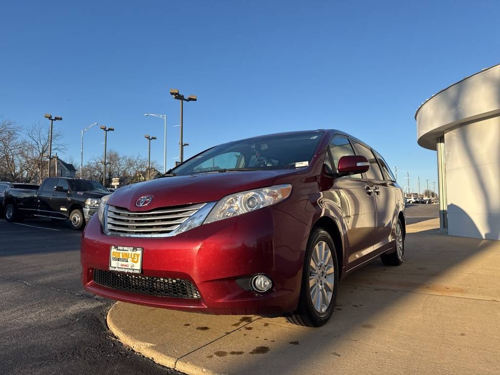 2013 Toyota Sienna Limited — Minivan — 88,443 mi — St Charles, IL