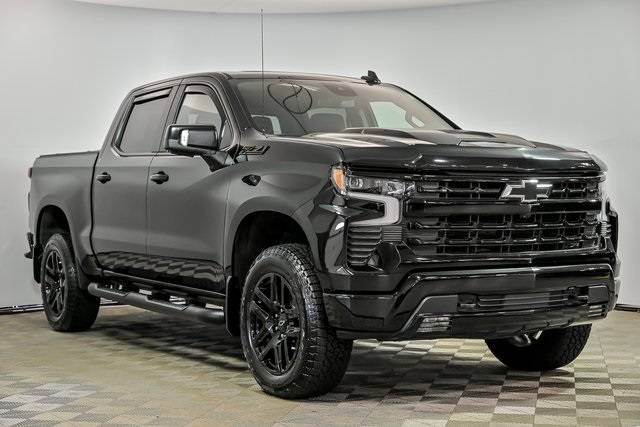 2023 Chevrolet Silverado 1500 LT Trail Boss — Pickup Truck — 39,324 mi — St Charles, IL