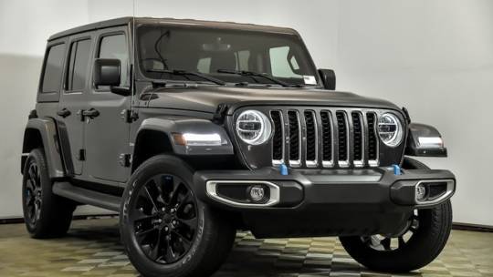 2022 Jeep Wrangler Sahara 4xe — SUV — 29,934 mi — St Charles, IL