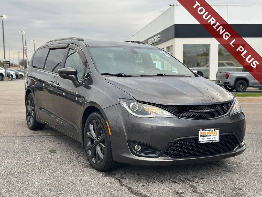 2018 Chrysler Pacifica Touring L Plus — Minivan — 92,234 mi — St Charles, IL