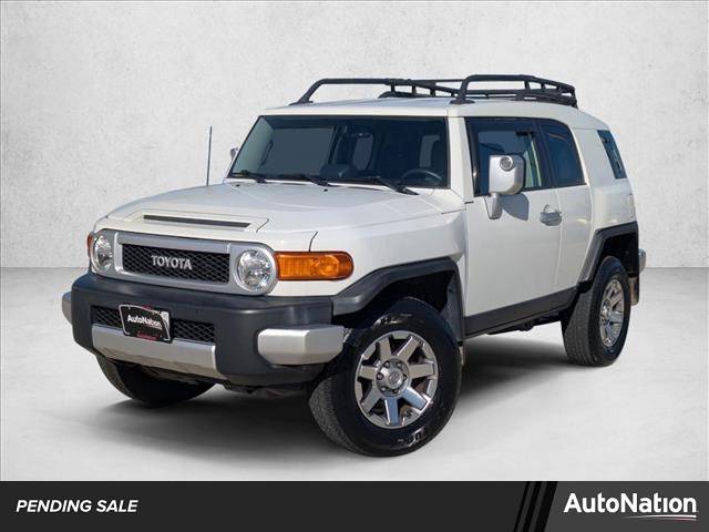 2014 Toyota FJ Cruiser Base