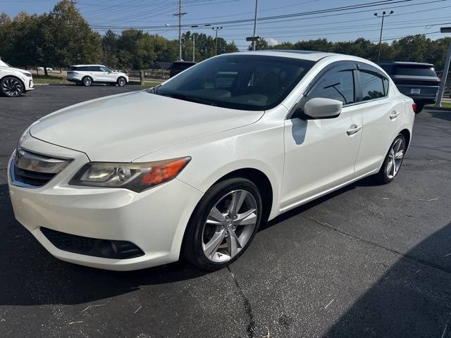 2013 Acura ILX Technology Package — Sedan — 109,926 mi — Westlake, OH