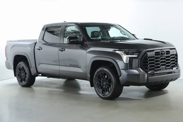 2024 Toyota Tundra Hybrid Limited — Pickup Truck — 29,080 mi — Westlake, OH