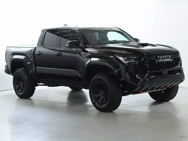 2025 Toyota Tacoma TRD Pro Hybrid — Pickup Truck — 7,840 mi — Westlake, OH