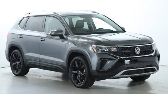 2022 Volkswagen Taos SE — SUV — 21,739 mi — Westlake, OH