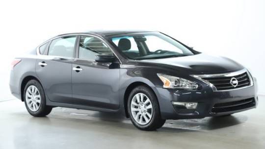 2015 Nissan Altima 2.5 S — Sedan — 83,096 mi — Westlake, OH
