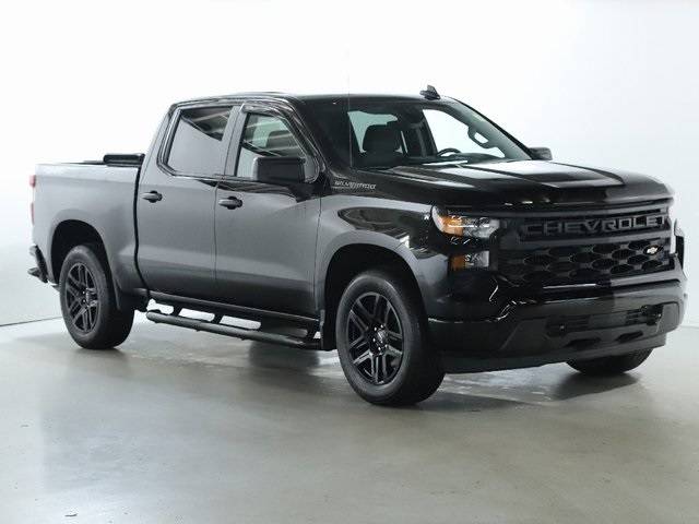 2023 Chevrolet Silverado 1500 Custom — Pickup Truck — 8,695 mi — Westlake, OH