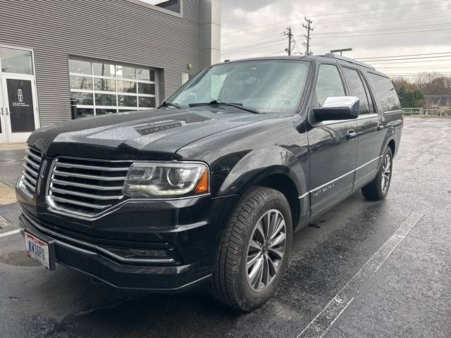 2016 Lincoln Navigator Select — SUV — 161,537 mi — Westlake, OH