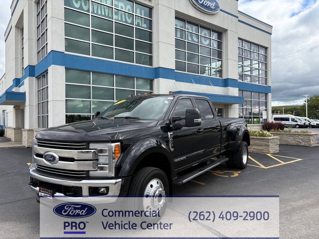 2019 Ford Super Duty F-450 Lariat — Pickup Truck — 63,734 mi — Menomonee Falls, WI