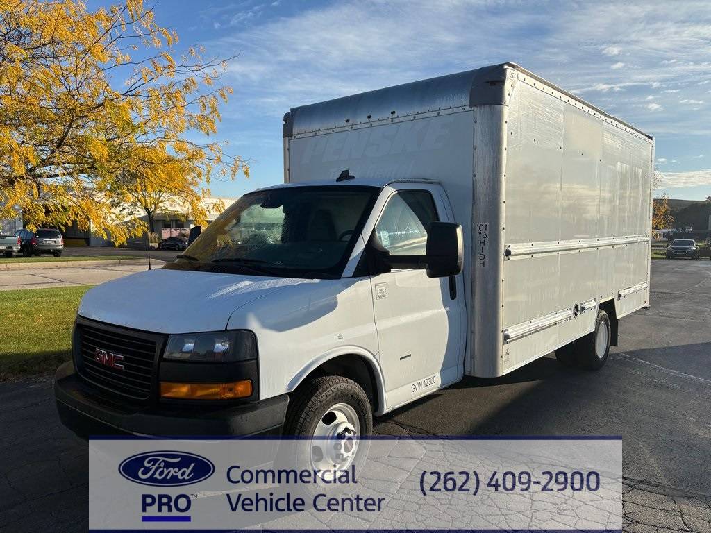 2021 GMC Savana Commercial Cutaway 3500 — Chassis Cab Truck — 94,010 mi — Menomonee Falls, WI