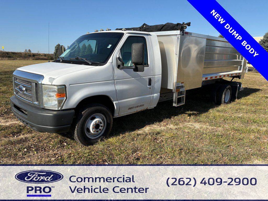 2011 Ford Econoline Commercial Cutaway E-450